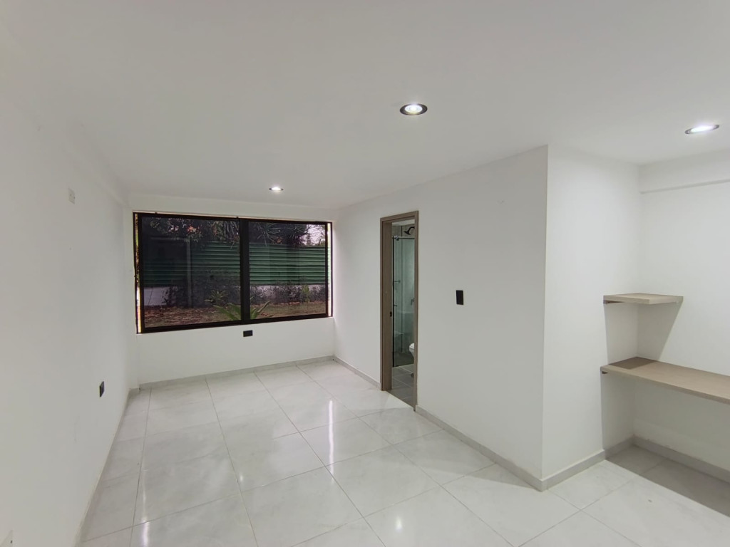 Apartaestudio en arriendo en Pance, Cali · foto 11 de 22