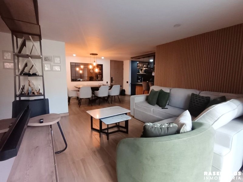 Apartamento en venta en Camino Verde, Envigado · foto 2 de 24