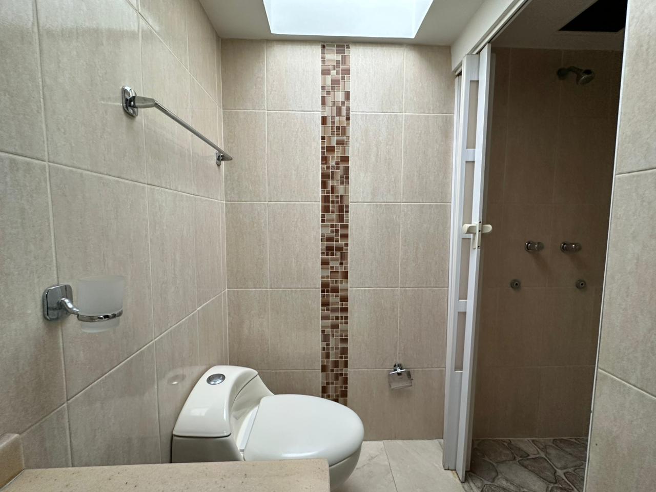 Casa en venta en Puerta Del Sol, Manizales · foto 3 de 18