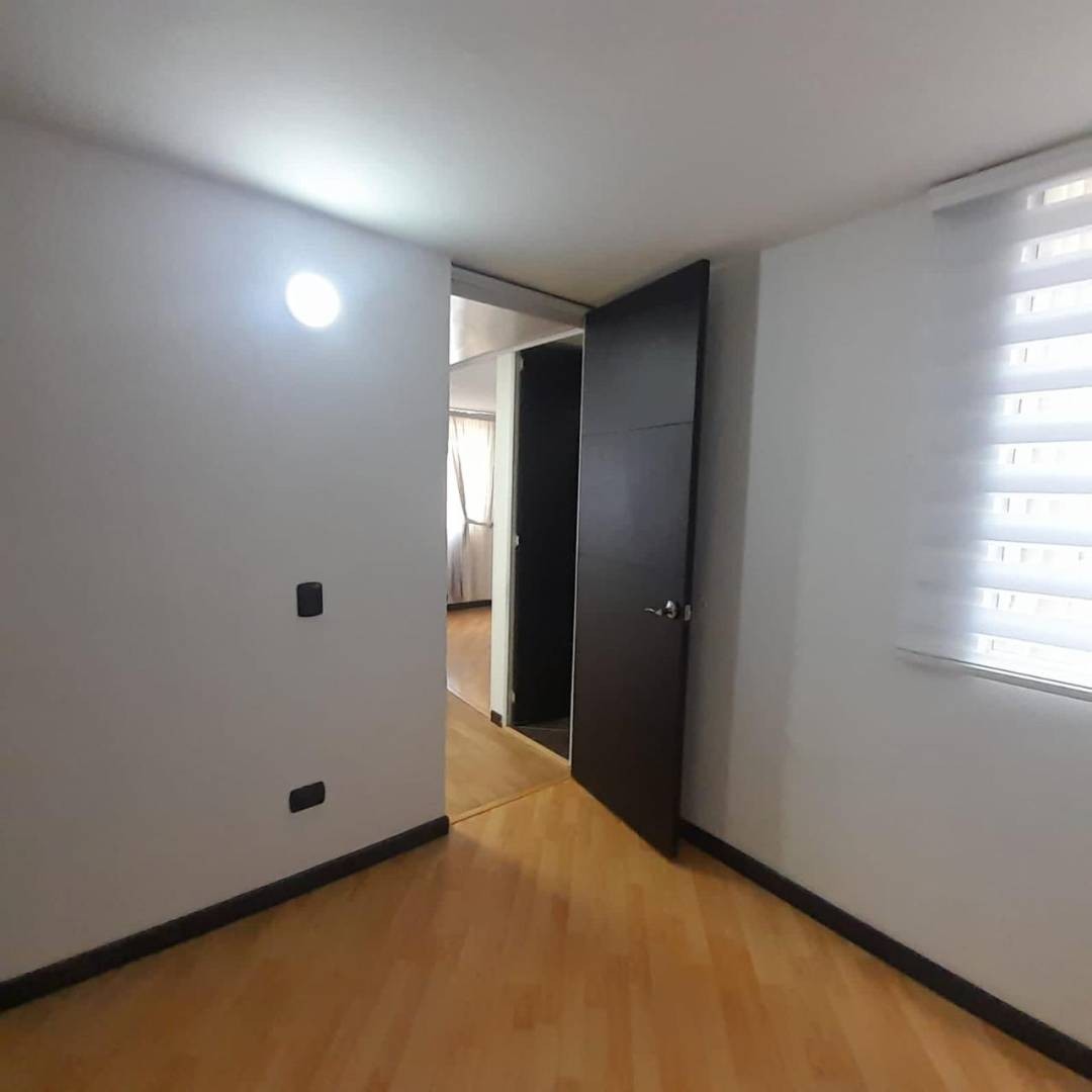 Apartamento en venta en Bravo Paez, Bogotá · foto 2 de 18