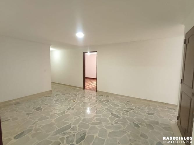 Apartamento de 5 alcobas en venta en Colasania, Medellín, 329 m² · foto 6 de 24
