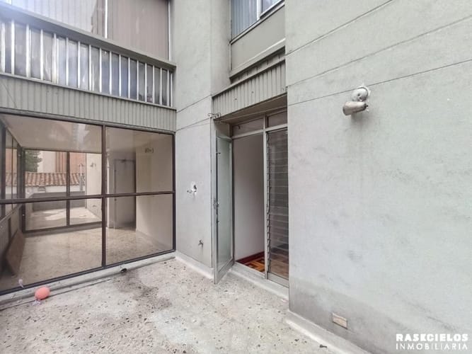 Apartamento de 5 alcobas en venta en Colasania, Medellín, 329 m² · foto 11 de 24