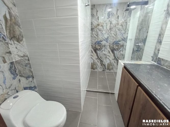 Apartamento de 5 alcobas en venta en Colasania, Medellín, 329 m² · foto 14 de 24