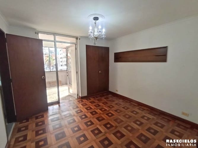 Apartamento de 5 alcobas en venta en Colasania, Medellín, 329 m² · foto 17 de 24