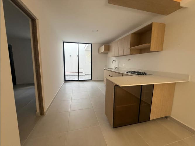 Casa de 4 alcobas en venta en La Ceja, 158 m² · foto 2 de 22