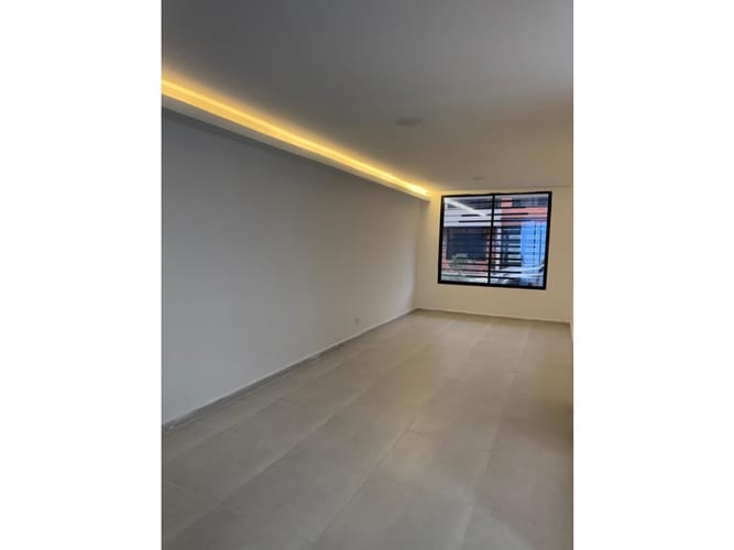 Casa de 4 alcobas en venta en La Ceja, 158 m² · foto 3 de 22