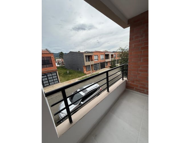 Casa de 4 alcobas en venta en La Ceja, 158 m² · foto 7 de 22