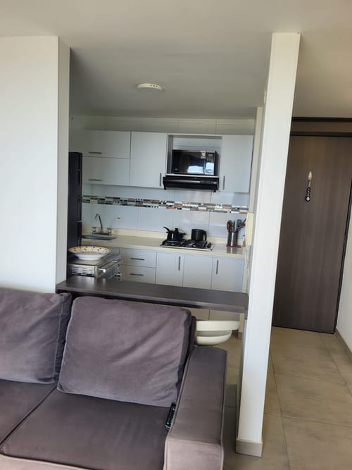 Apartamento de 3 alcobas en venta en Picaleña Y Mirolindo, Ibagué, 70 m² · foto 2 de 14