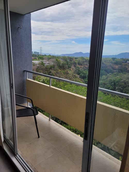 Apartamento de 3 alcobas en venta en Picaleña Y Mirolindo, Ibagué, 70 m² · foto 3 de 14