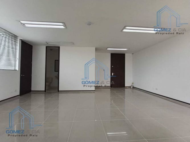 Oficina en arriendo en Milla De Oro, Medellín, 55 m² · foto 4 de 9