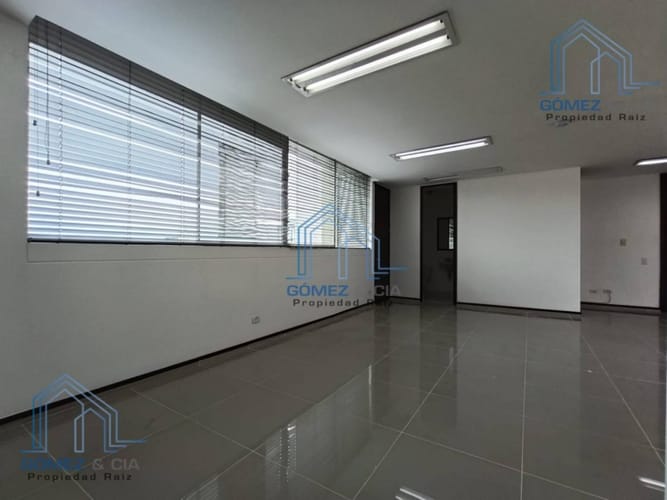 Oficina en arriendo en Milla De Oro, Medellín, 55 m² · foto 8 de 9