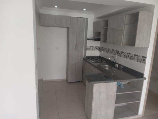 Apartamento de 2 alcobas en venta en Cencar- Yumbo, Yumbo, 60 m² · foto 8 de 12