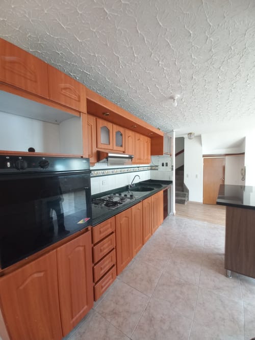Apartamento de 4 alcobas en venta en Centro, Ibagué, 134 m² · foto 10 de 24
