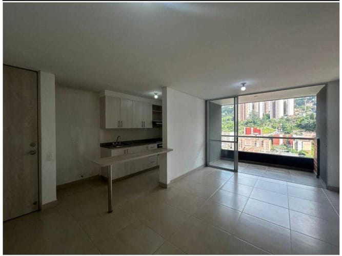 Apartamento de 3 alcobas en venta en Yarumal, Rionegro, 76 m² · foto 2 de 22