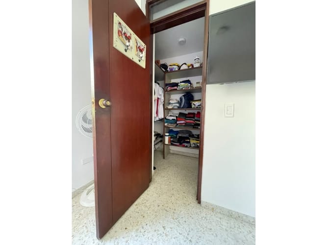 Apartamento de 3 alcobas en venta en La Flora, Cali, 86 m² · foto 6 de 16