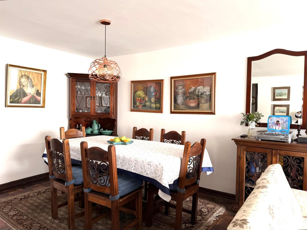 Casa en venta en Polo Club, Bogotá · foto 5 de 24
