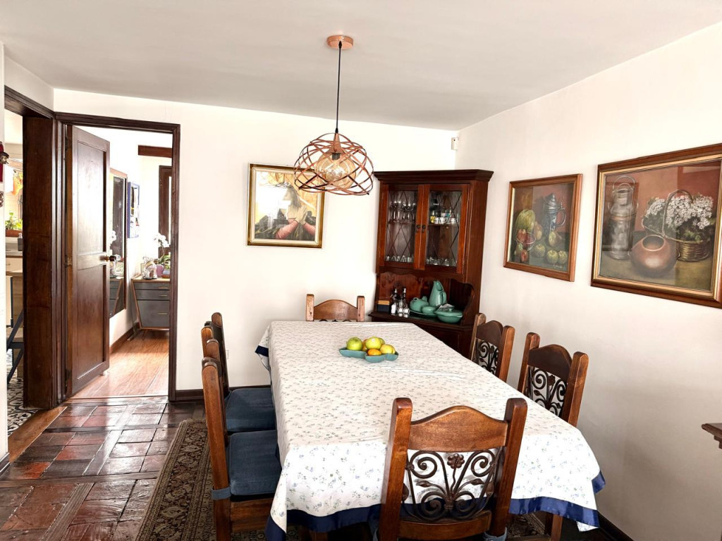 Casa en venta en Polo Club, Bogotá · foto 12 de 24