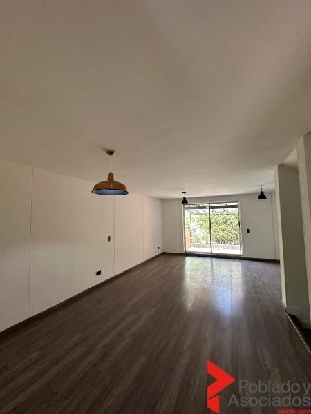 Apartamento de 4 alcobas en arriendo en La Frontera, Medellín, 400 m² · foto 7 de 22