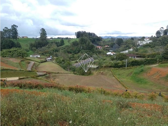 Lote en venta en El Carmen De Viboral, El Carmen de Viboral, 2700 m² · foto 5 de 12