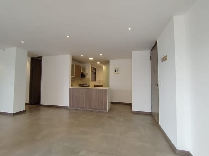 Apartamento de 2 alcobas en arriendo en Villa Carlota, Medellín, 86 m² · foto 6 de 24