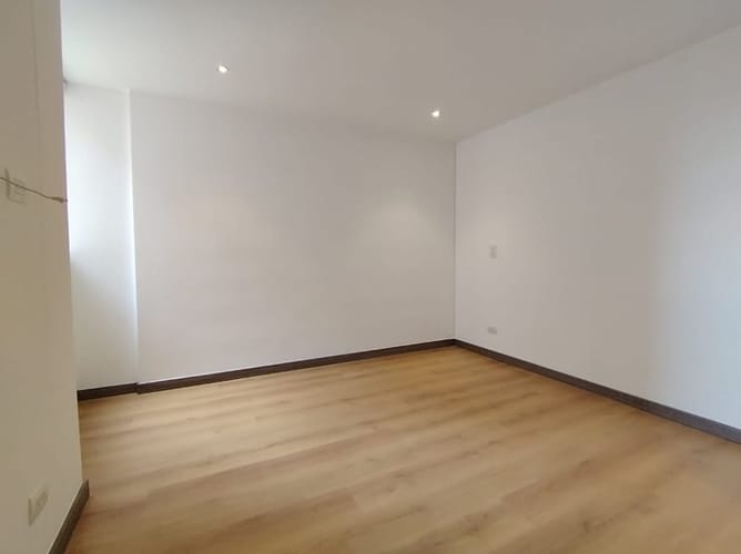 Apartamento de 2 alcobas en arriendo en Villa Carlota, Medellín, 86 m² · foto 21 de 24