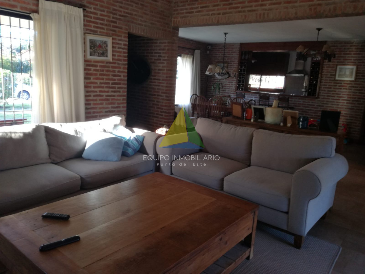 Foto 4 de 28