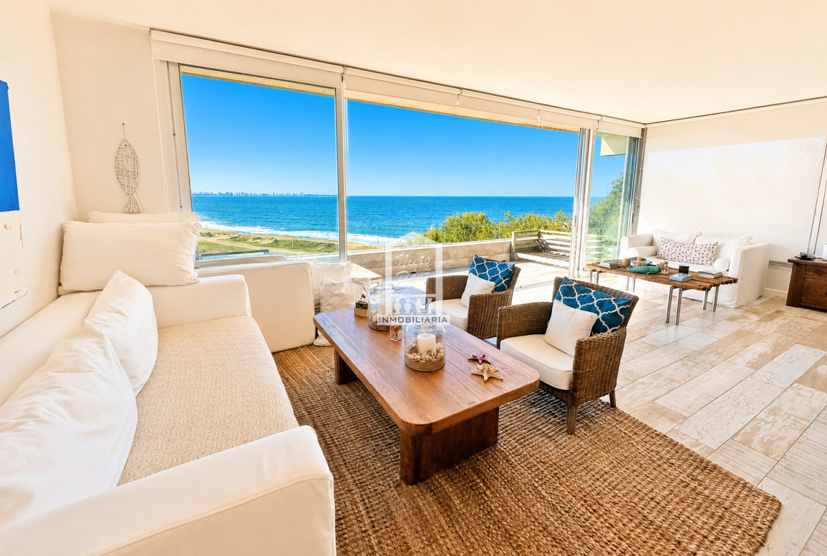 Apartamento en venta en Punta Ballena