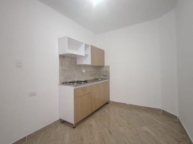 Local en arriendo en Diego Echavarria, Medellín, 110 m² · foto 3 de 19