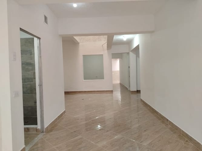 Local en arriendo en Diego Echavarria, Medellín, 110 m² · foto 4 de 19