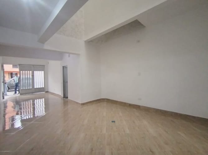 Local en arriendo en Diego Echavarria, Medellín, 110 m² · foto 6 de 19