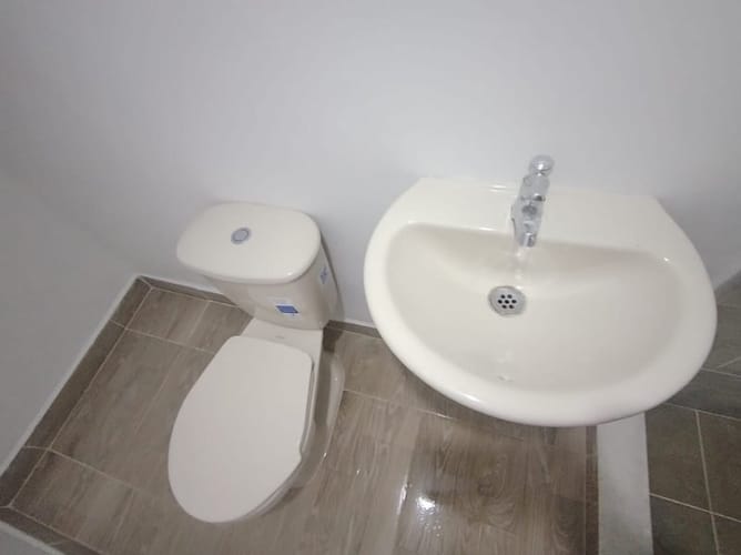 Local en arriendo en Diego Echavarria, Medellín, 110 m² · foto 9 de 19