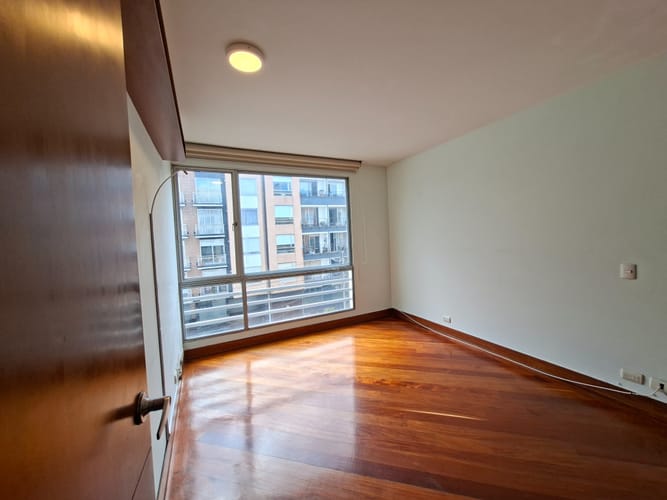 Apartamento en venta en Los Cedros, Bogotá · foto 16 de 24