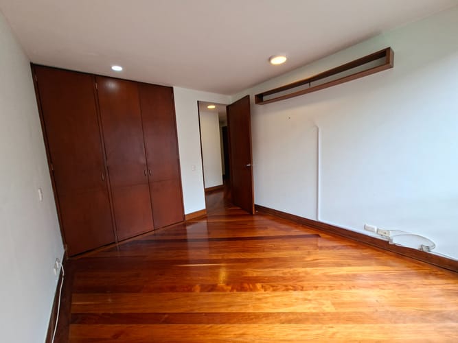Apartamento en venta en Los Cedros, Bogotá · foto 14 de 24