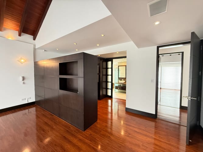 Casa de 4 alcobas en arriendo en Hatogrande, Sopó, 368 m² · foto 16 de 20