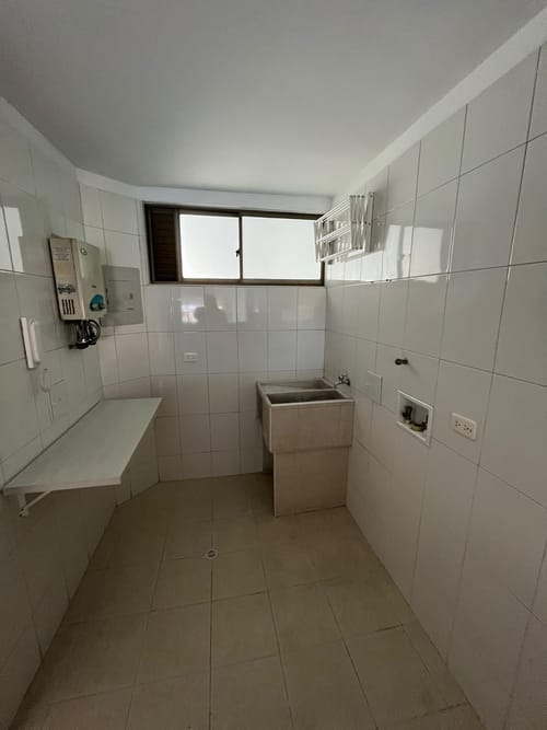 Apartamento de 2 alcobas en venta en Sotomayor, Bucaramanga, 62 m² · foto 12 de 14