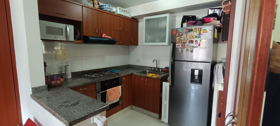 Apartamento de 3 alcobas en venta en Colina Campestre, Bogotá, 69 m² · foto 3 de 13
