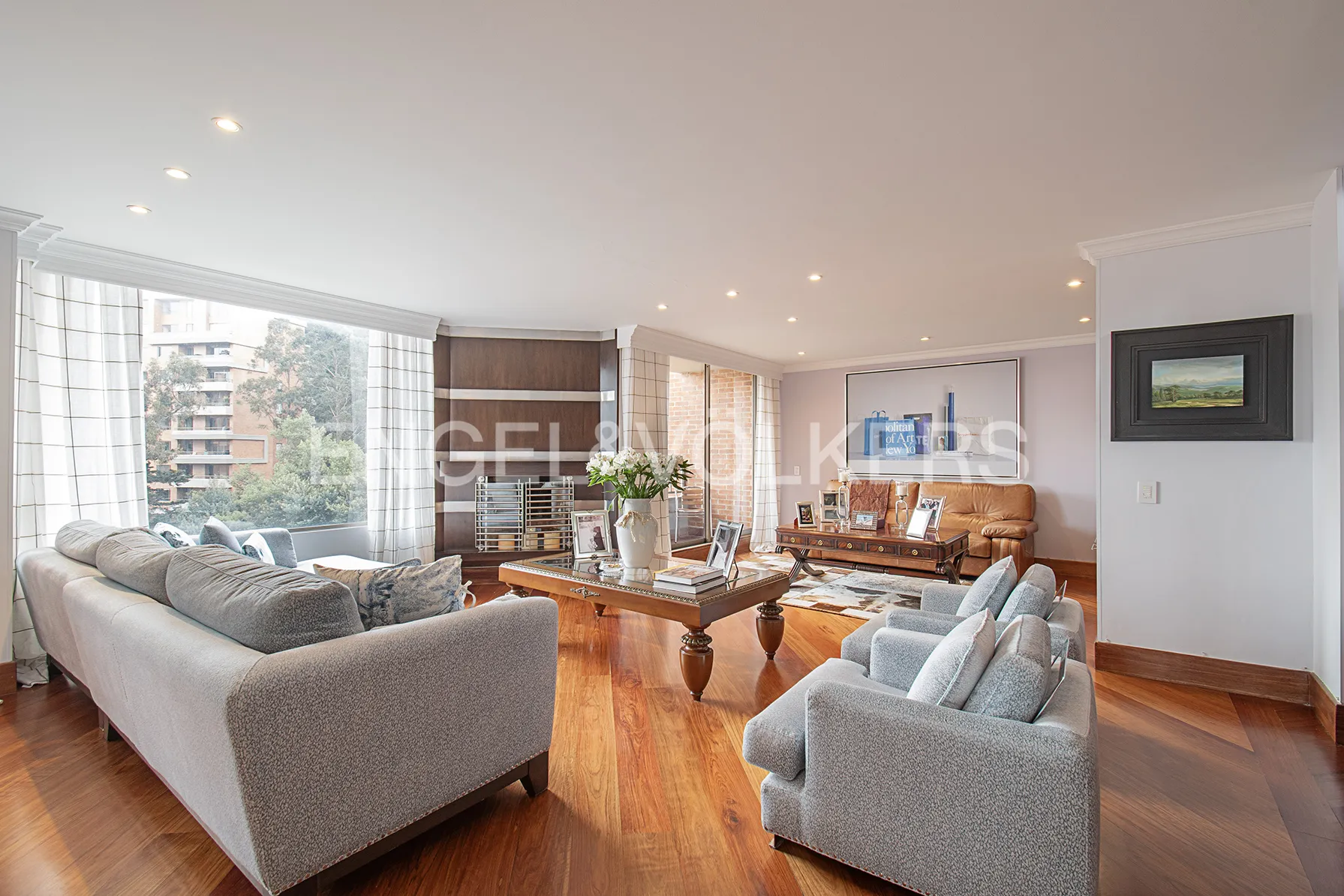 Apartamento en venta en Bosques De La Cañada, Bogotá · foto 2 de 23