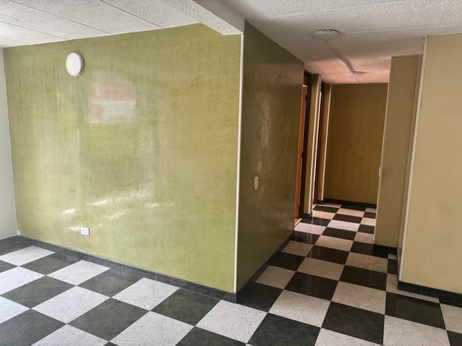 Apartamento de 3 alcobas en arriendo en San Fasón, Bogotá, 85 m² · foto 4 de 5