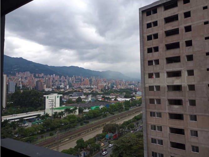 Apartaestudio en arriendo en Shellmar, Medellín, 45 m² · foto 14 de 24
