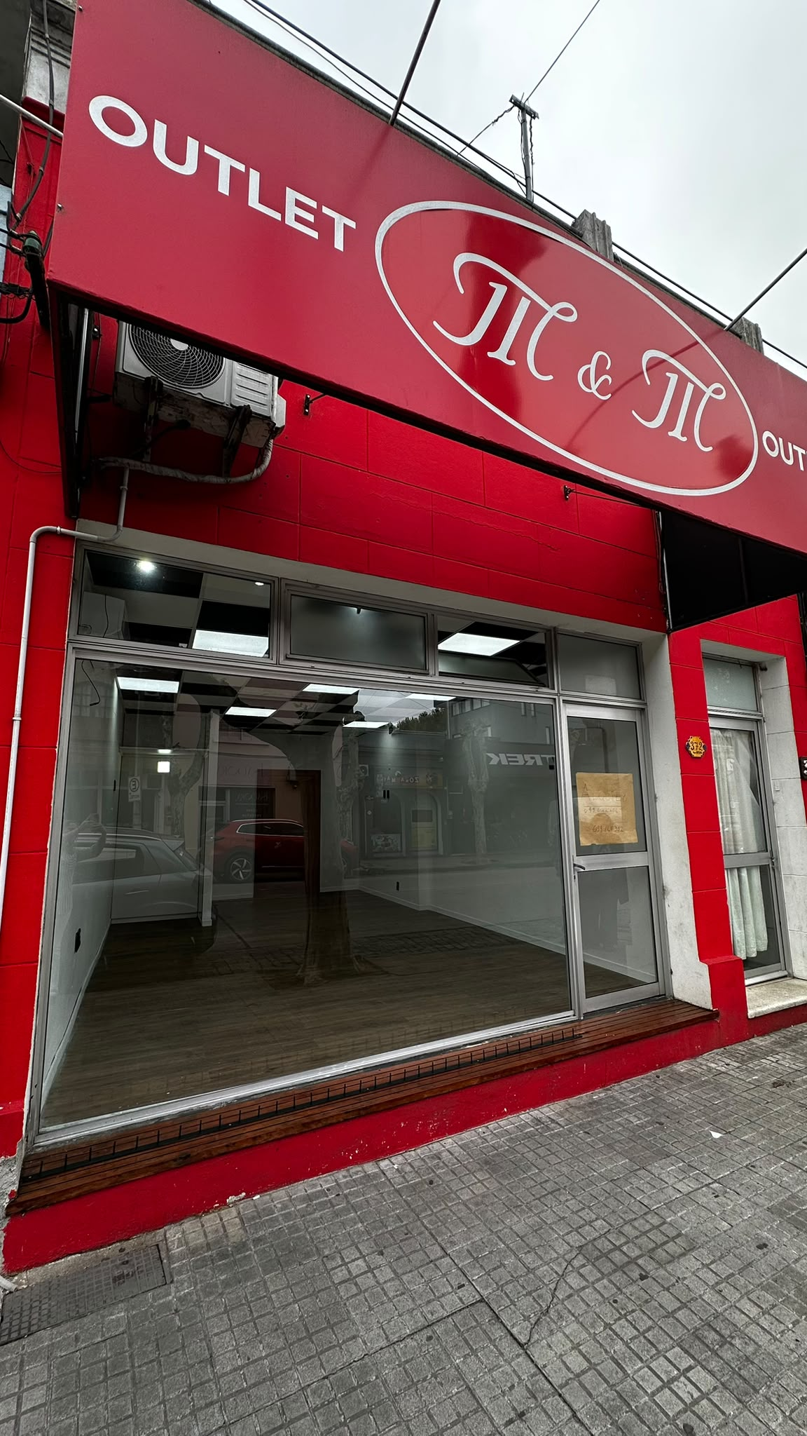 COD 1611 - Local Comercial en Plena avenida de Colonia · Foto 7