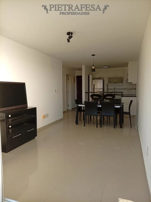 Excelente apartamento de 1 dormitorio, moderno, luminoso y con muy buenas terminaciones, ubicado en La Tahona con garaje. · Foto 4