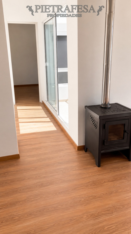 Apartamento en alquiler, 1 dormitorio, 1 baño, balcón. Prado. · Foto 2