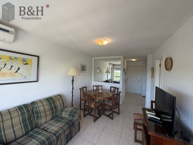 Apartamento en alquiler de 1 dormitorio en Punta del este , Edificio Doce Lunas · Foto 8