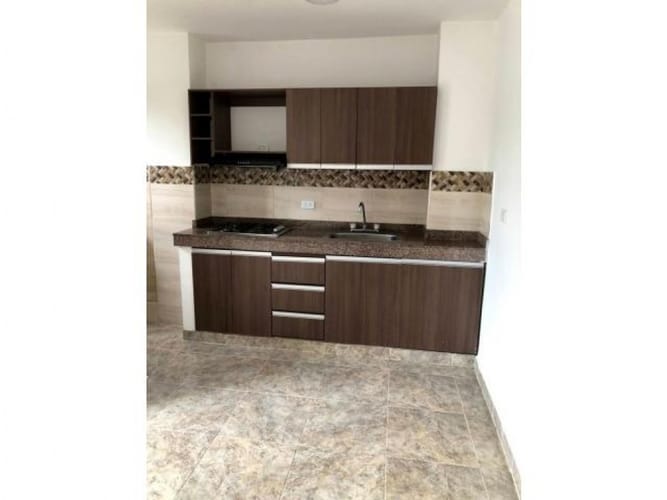 Edificio en venta en El Trebol, Cali, 650 m² · foto 3 de 12