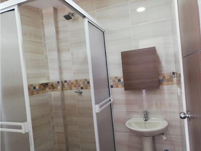Edificio en venta en El Trebol, Cali, 650 m² · foto 11 de 12