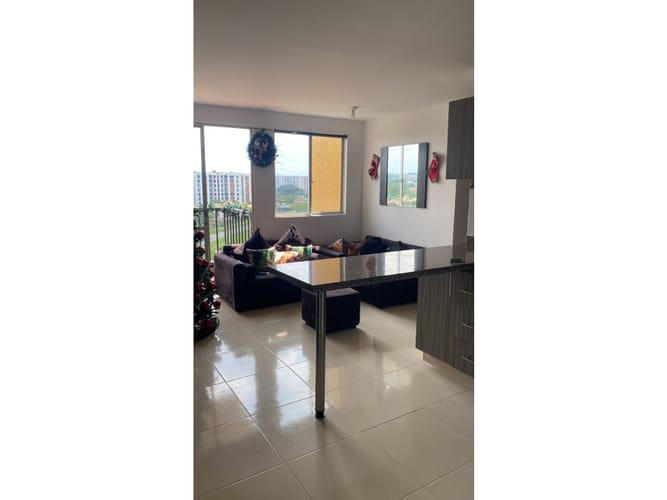 Apartamento de 3 alcobas en venta en Cr. Bambu, Jamundí, 61 m² · foto 3 de 5