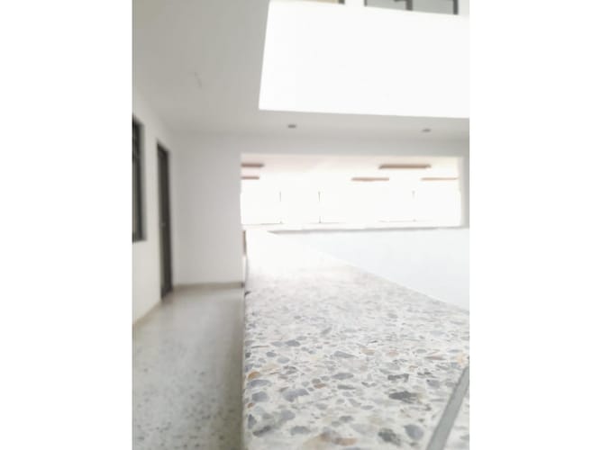 Edificio en venta en San Pedro, Cali, 950 m² · foto 3 de 12