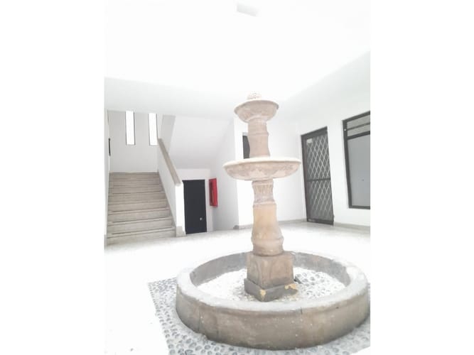 Edificio en venta en San Pedro, Cali, 950 m² · foto 7 de 12