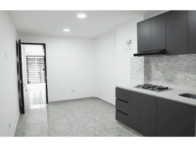 Edificio en venta en Departamental, Cali, 330 m² · foto 5 de 9