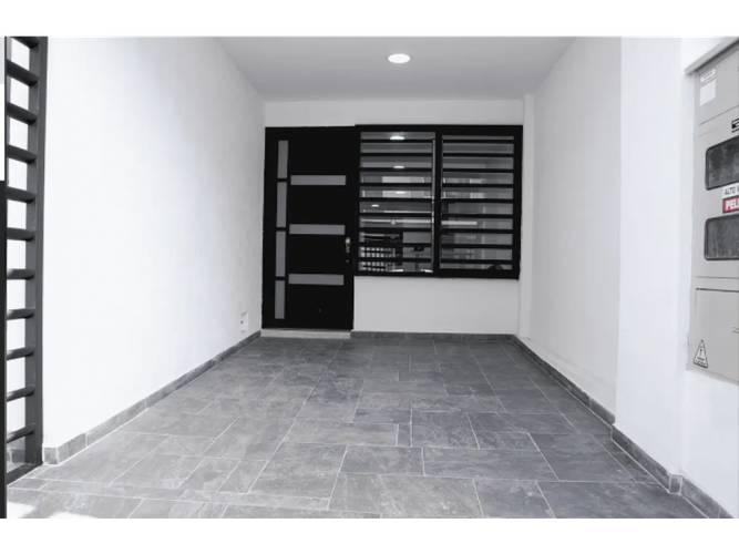 Edificio en venta en Departamental, Cali, 330 m² · foto 9 de 9